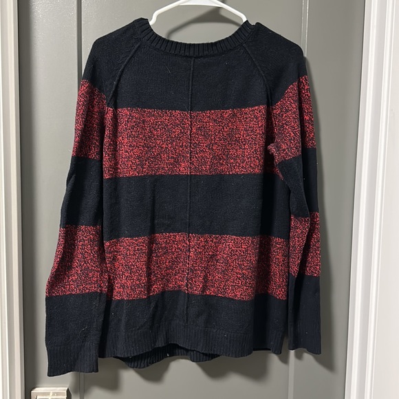 Navy blue and red striped Gap sweater - Picture 3 of 6